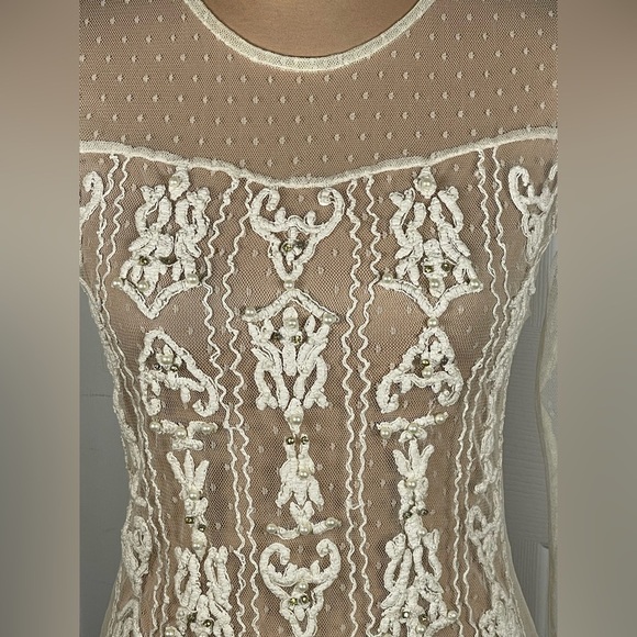 Guess Sheer Embroidered Top - Cream‎ and White - Picture 4 of 6